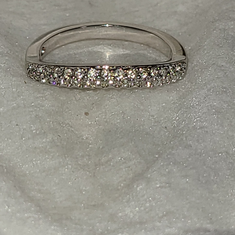 Swarovski Ring - Picture 3 of 6